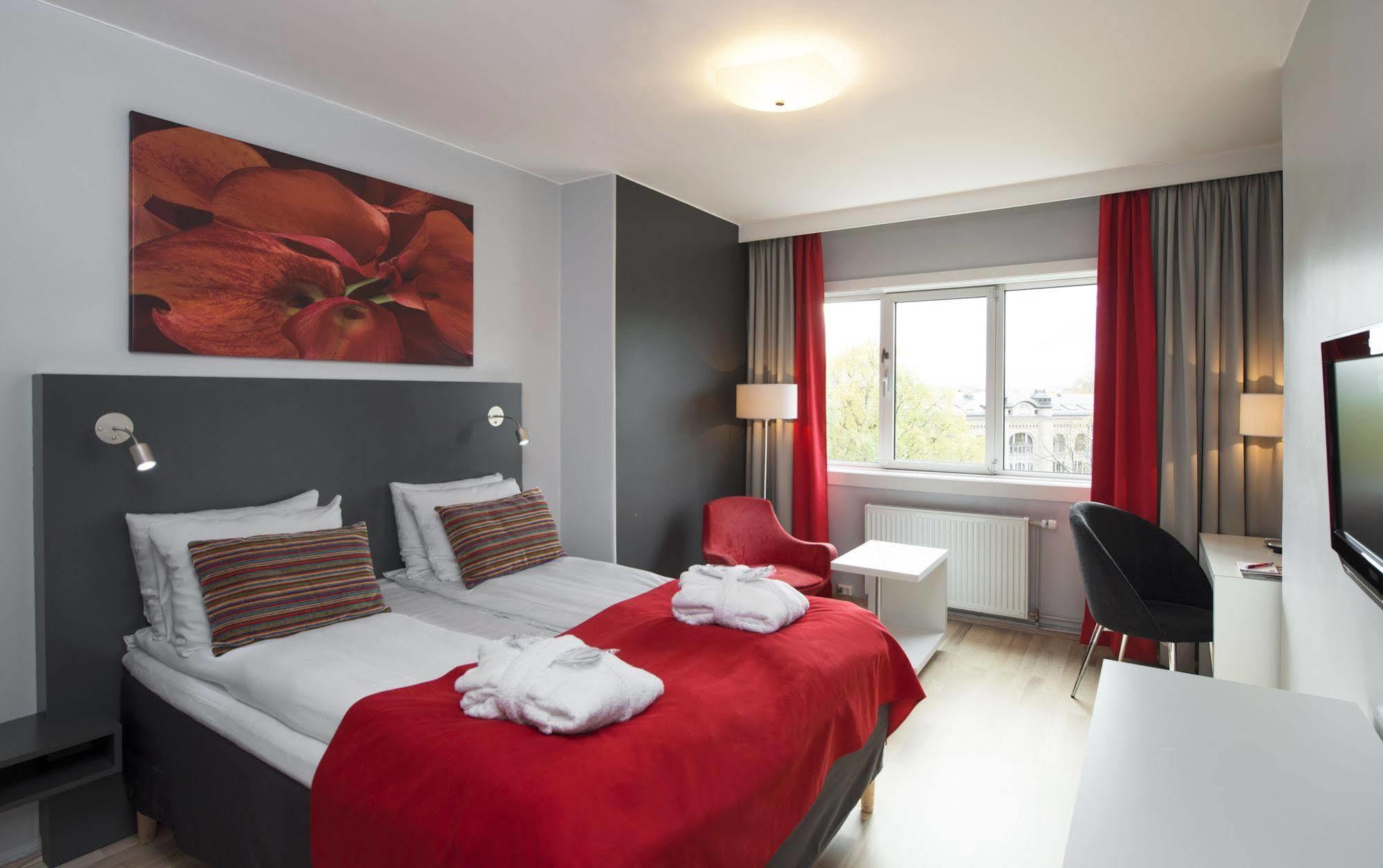 Thon Hotel Europa Oslo Esterno foto
